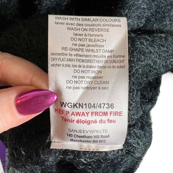 Wednesdays Girl Maternity Eyelash Sweater Dress • NWT • Size 18 - Picture 9 of 9